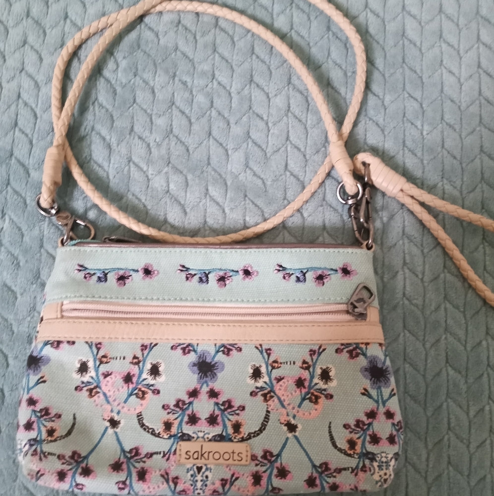 🎃Sakroots floral wristlet/small purse